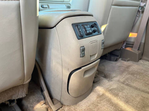 2000 Cadillac Escalade