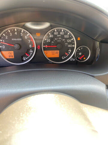 2010 Nissan Pathfinder SE