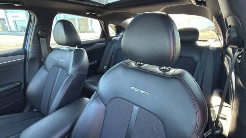 2022 Kia K5