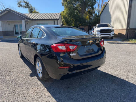 2017 Chevrolet Cruze LT Auto