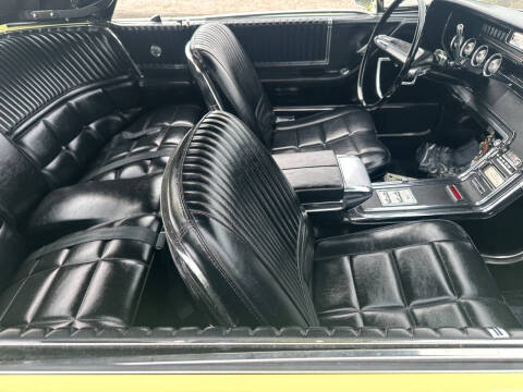 1966 Ford Thunderbird