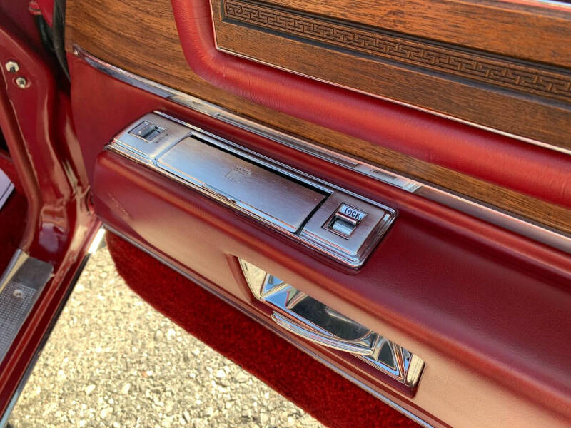 1975 Cadillac DeVille