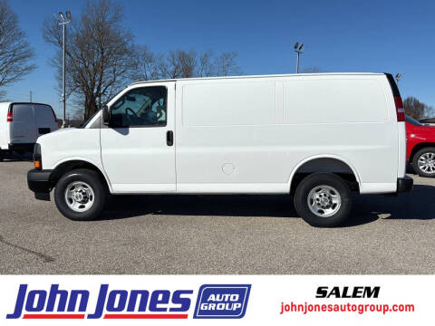 2025 Chevrolet Express 2500