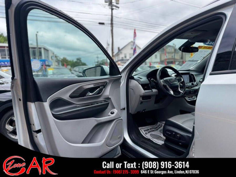 2022 GMC Terrain SLT