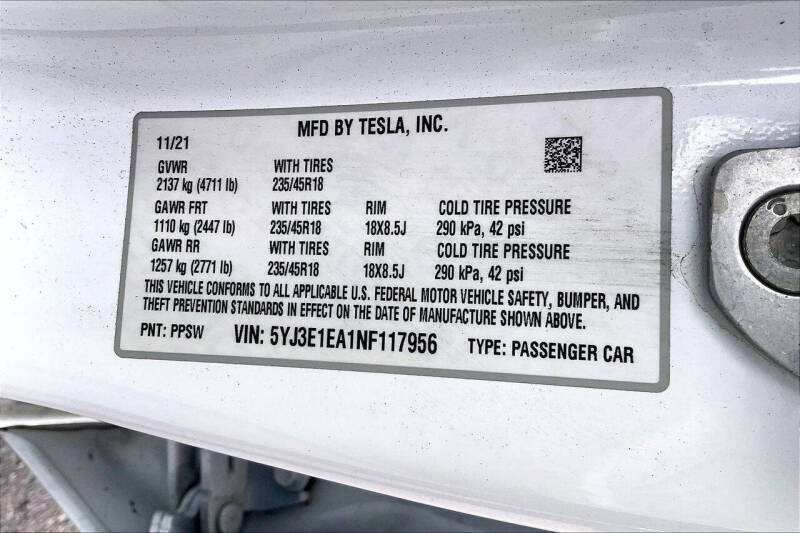 2022 Tesla Model 3
