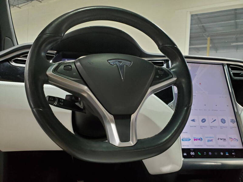 2018 Tesla Model X 75D