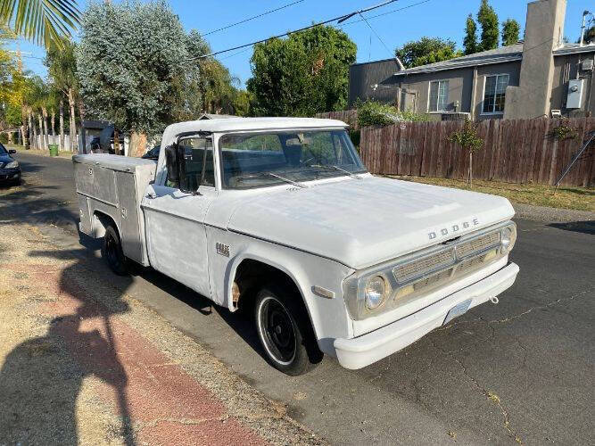 1970 Dodge D100 Pickup