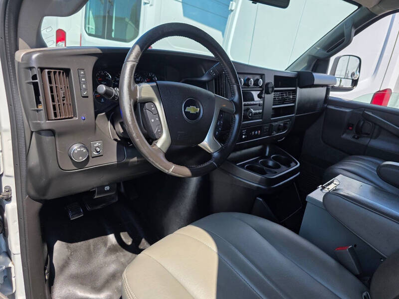 2019 Chevrolet Express 3500