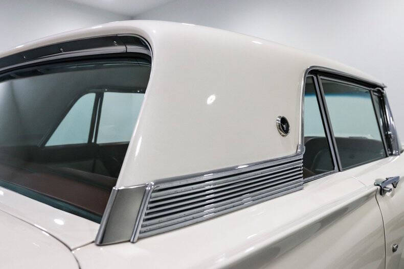 1958 Ford Thunderbird