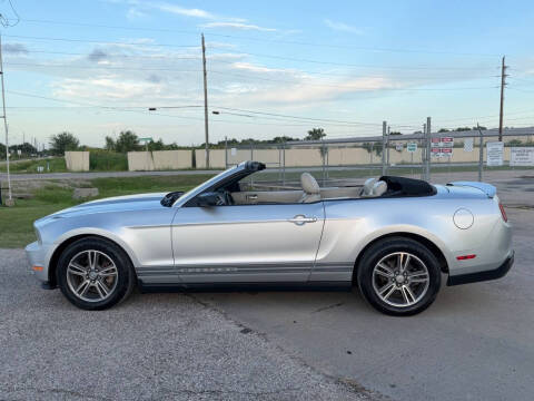 2010 Ford Mustang V6
