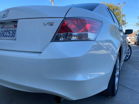 2009 Honda Accord EX-L V6 w/Navi