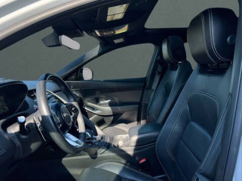 2024 Jaguar E-PACE P250 R-Dynamic SE