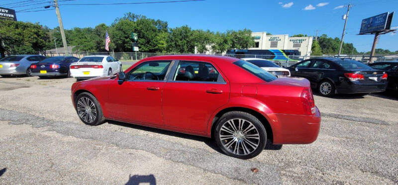 2010 Chrysler 300 S V6