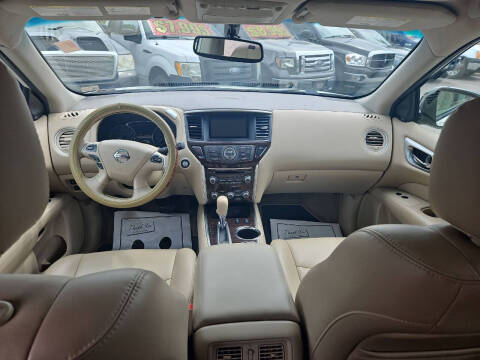 2015 Nissan Pathfinder SL