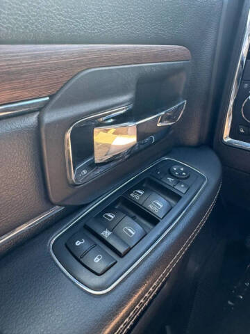 2017 RAM 2500 Laramie