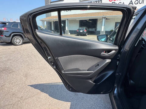 2014 Mazda MAZDA3 i SV