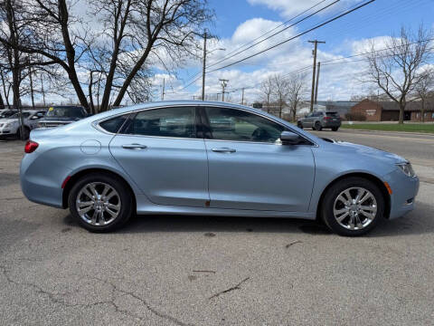 2015 Chrysler 200 Limited