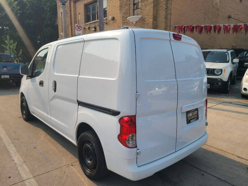 2017 Nissan NV200 SV