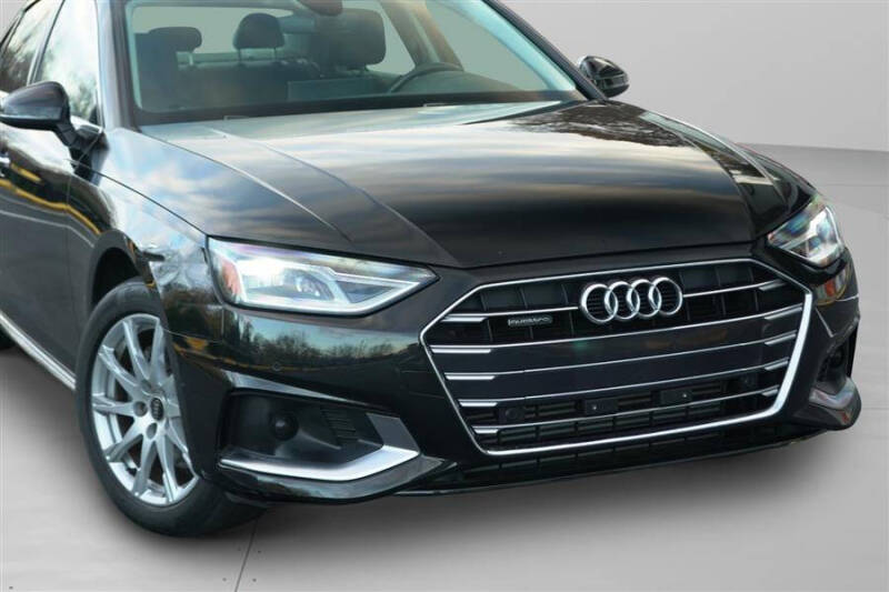 2022 Audi A4 quattro Premium 40 TFSI