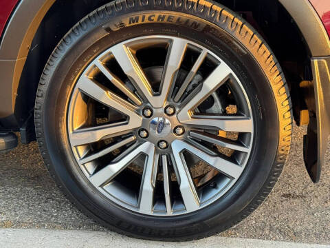 2019 Ford Explorer Platinum