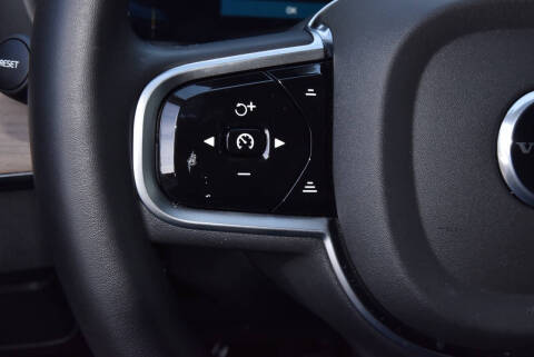 2025 Volvo XC90 B6 Plus Bright Theme 7P