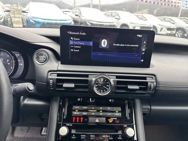 2023 Lexus IS 350 F SPORT