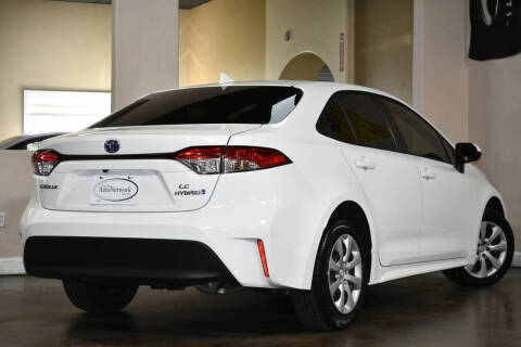 2024 Toyota Corolla Hybrid LE