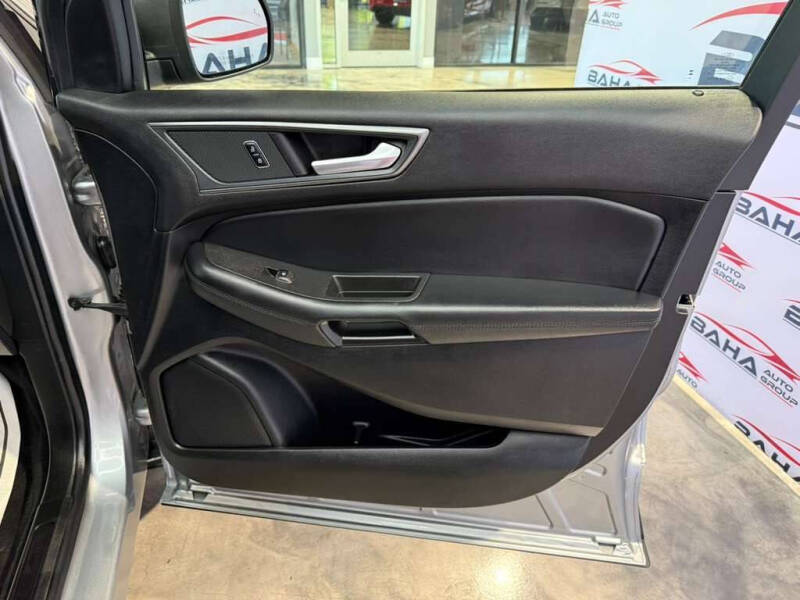 2024 Ford Edge SE