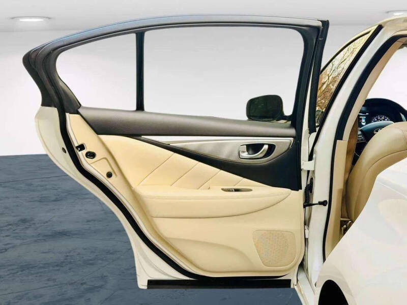 2016 Infiniti Q50 3.0T Premium