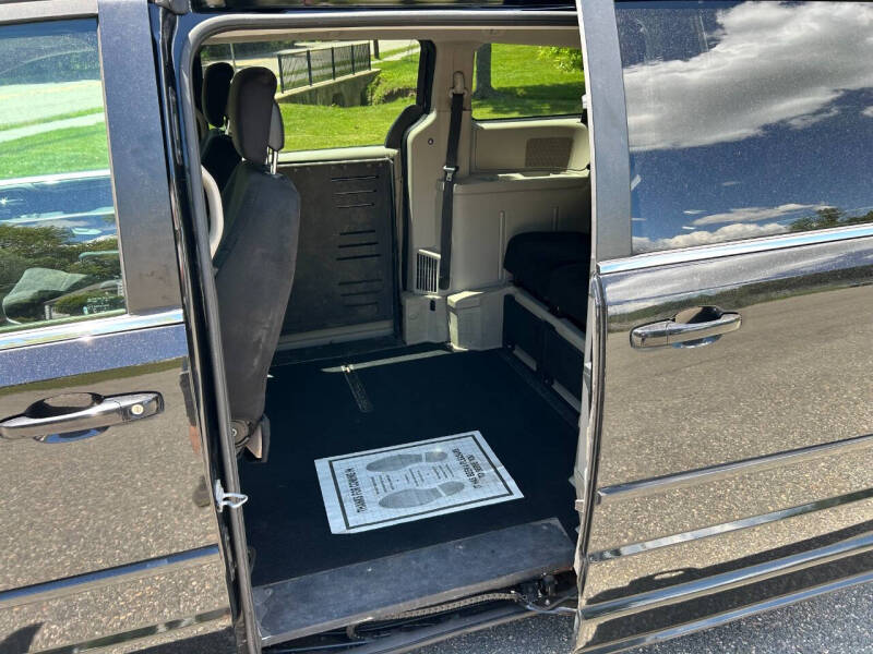 2012 Dodge Grand Caravan Crew