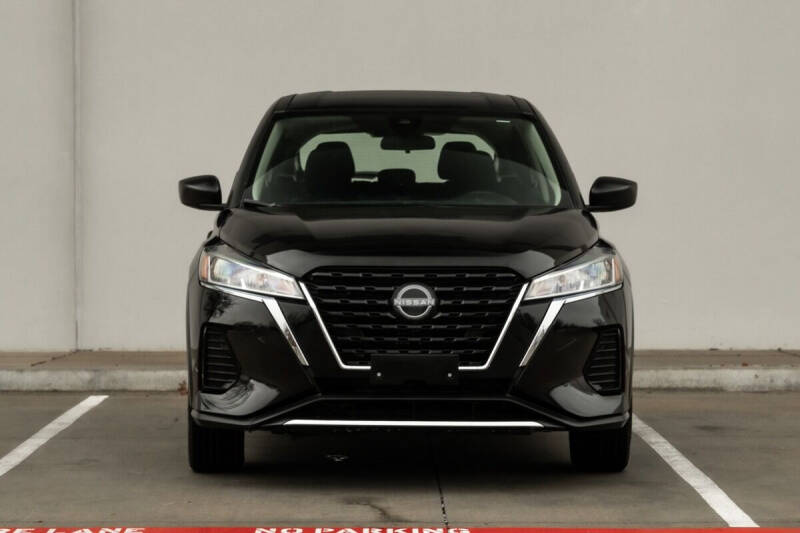 2023 Nissan Kicks S