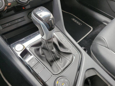 2023 Volkswagen Taos SEL 4Motion