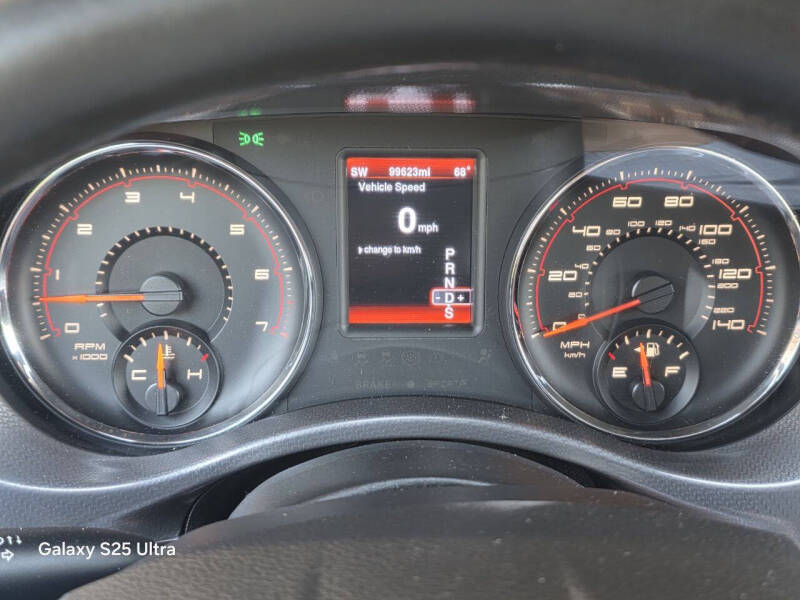 2014 Dodge Charger SXT Plus