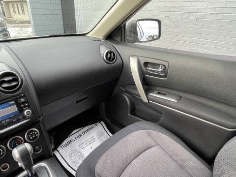 2011 Nissan Rogue SV