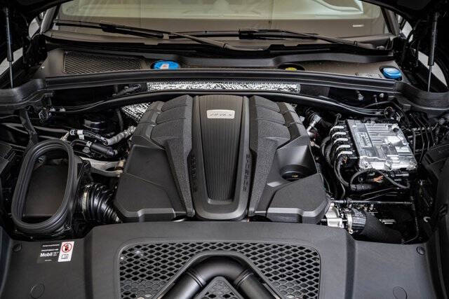 2026 Porsche Macan S