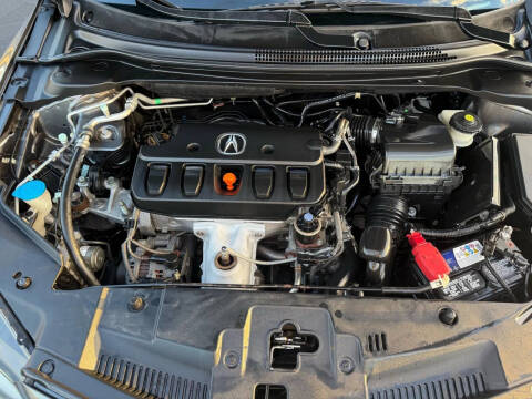 2013 Acura ILX 2.0L w/Tech