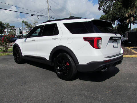 2022 Ford Explorer ST