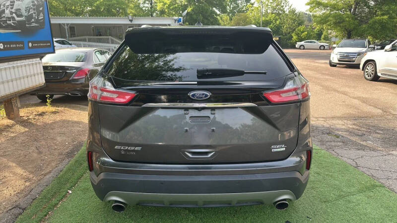 2019 Ford Edge SEL