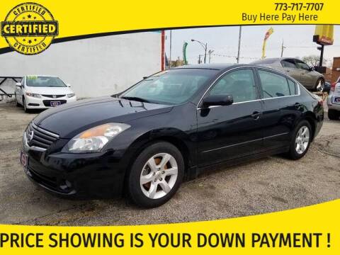 2007 Nissan Altima for sale at AutoBank in Chicago IL