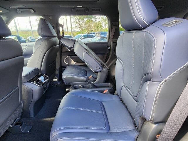 2026 Infiniti QX80 Sport