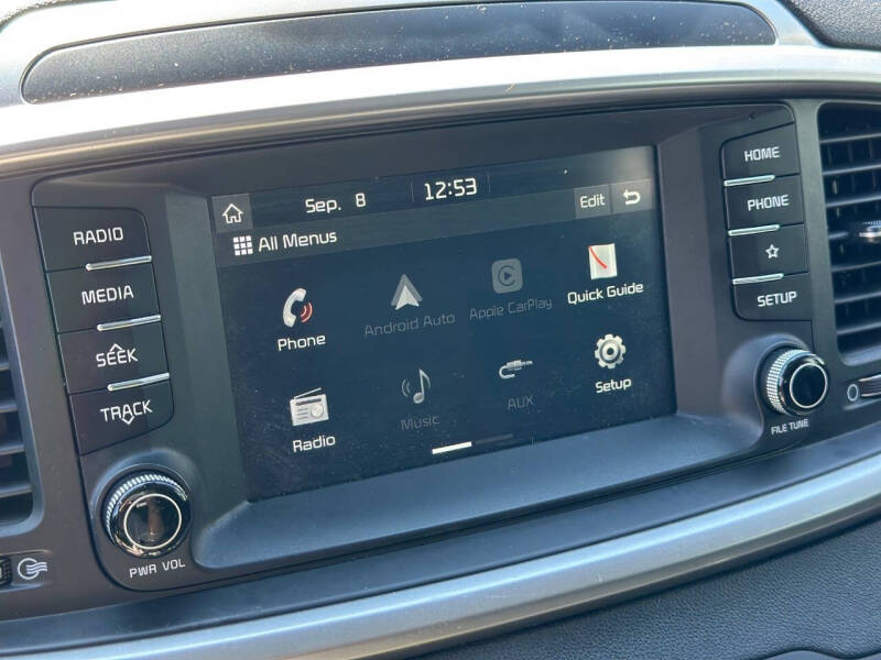 2020 Kia Sorento EX V6