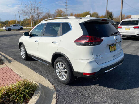 2018 Nissan Rogue SV