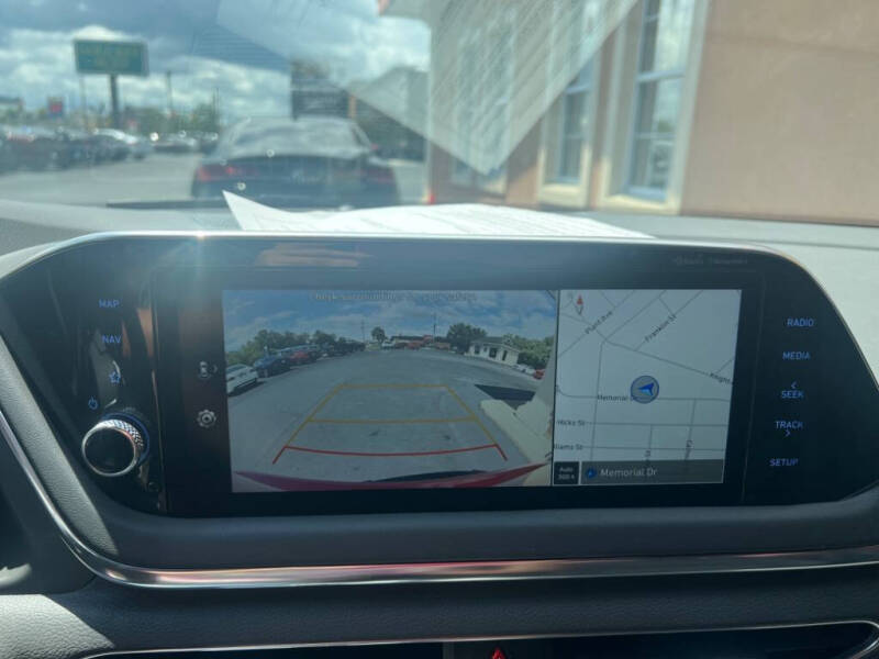 2022 Hyundai Sonata SEL Plus