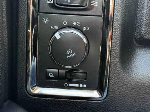 2015 RAM 1500 Sport
