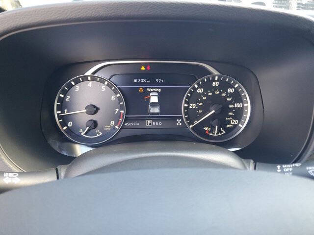 2022 Nissan Frontier SV