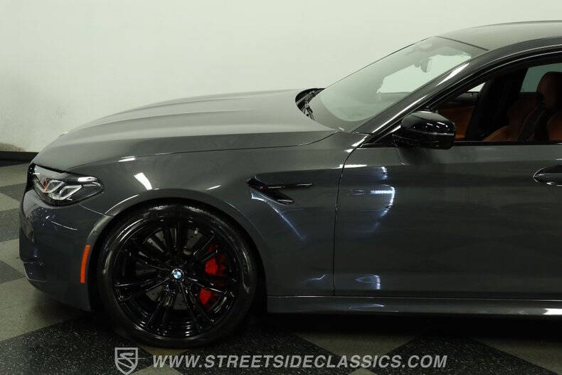 2022 BMW M5