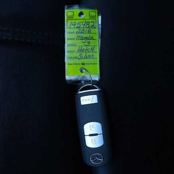 2018 Mazda MAZDA3 Touring