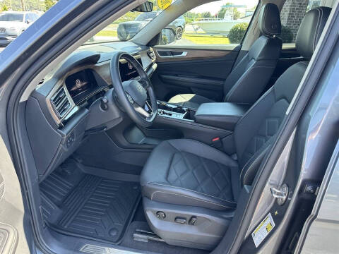 2024 Volkswagen Atlas SE