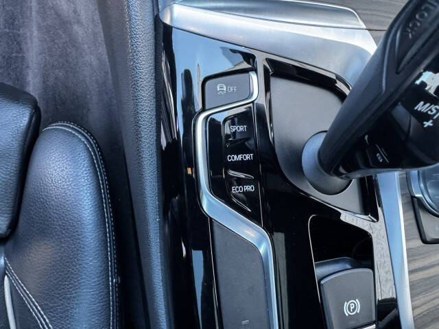 2017 BMW 5 Series 540i