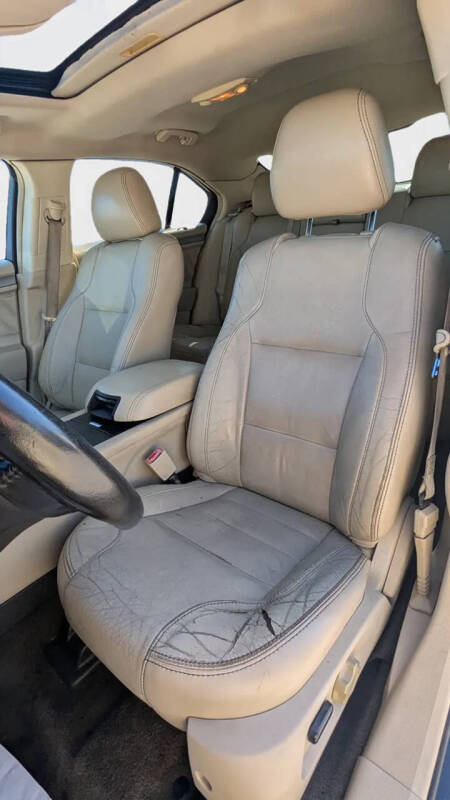 2014 Ford Taurus SEL